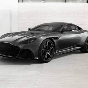 Meet your Posher, Ameera